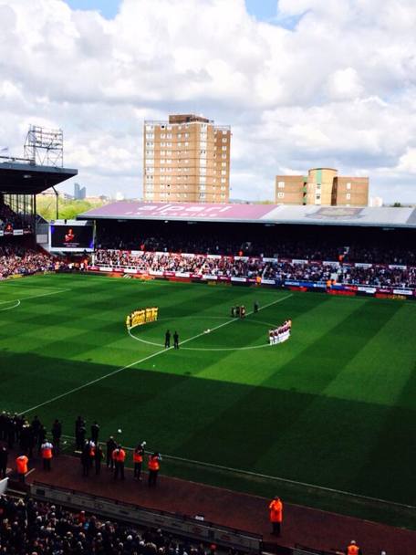 West Ham e Crystal Palace unite nel dolore per la scomparsa di Tombides